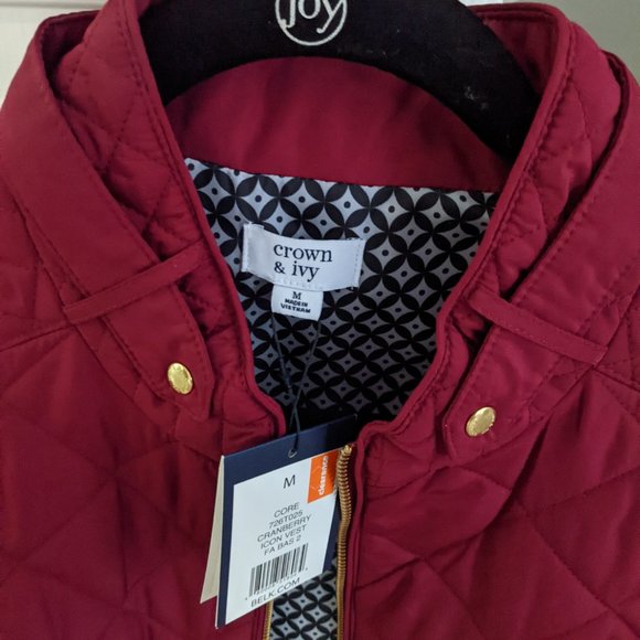 Red quilted vest - Picture 6 of 6